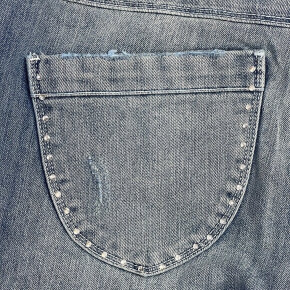 INC Denim Capri Jeans Rhinestone Bling Size 10P Petite Faded Stretch - Picture 4 of 10